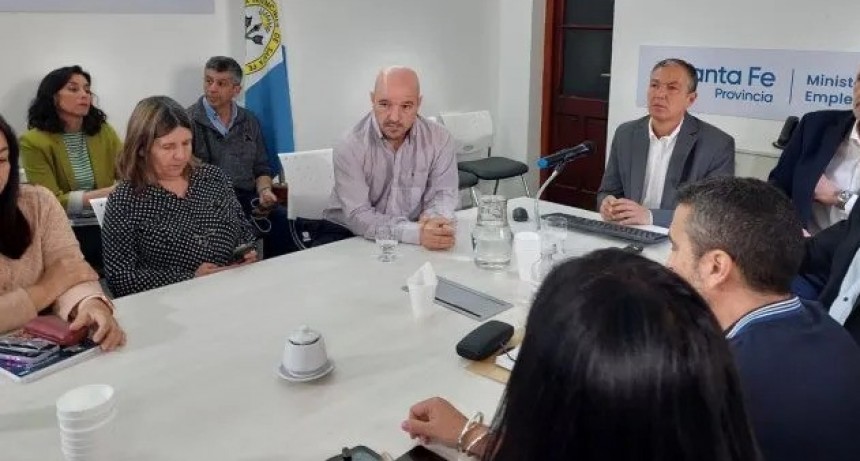 Se retoman este mi&eacute;rcoles las reuniones paritarias entre los gremios y la provincia