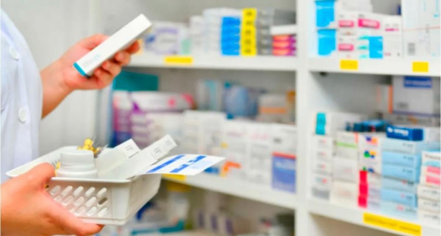 El Gobierno firm&oacute; un acuerdo para que los medicamentos tengan un tope de aumento de 3,8% hasta marzo