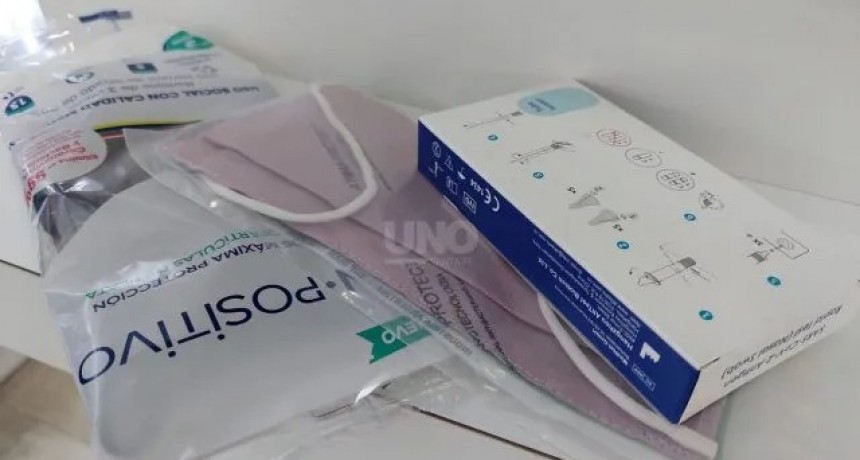 Fuerte aumento en farmacias de venta de test covid y barbijos 