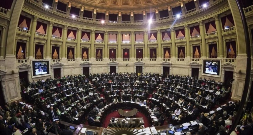 Congreso de la Nación: el kirchnerismo y la izquierda buscan anular la Ley Bases tras el caso Edgardo Kueider