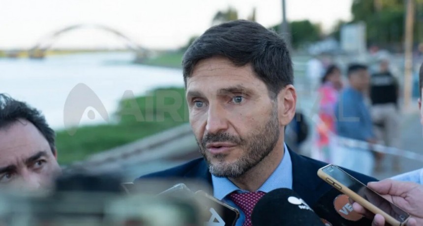 Maximiliano Pullaro aseguró que el nuevo puente Santa Fe - Santo Tomé se va a terminar durante su gestión
