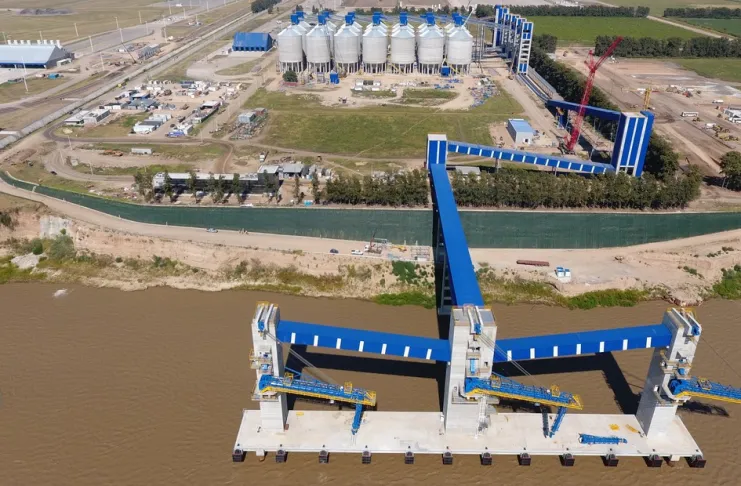 Timbúes envía el primer embarque de trigo argentino con destino a China