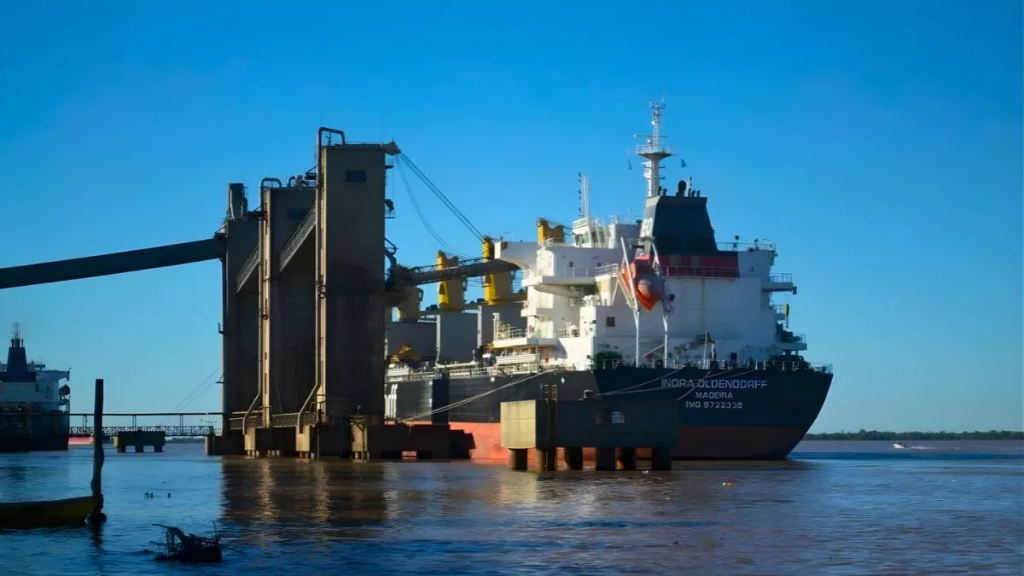 Paro de aceiteros y movilización: advierten impacto en logística y exportaciones