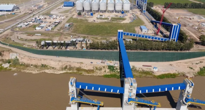 Timbúes envía el primer embarque de trigo argentino con destino a China