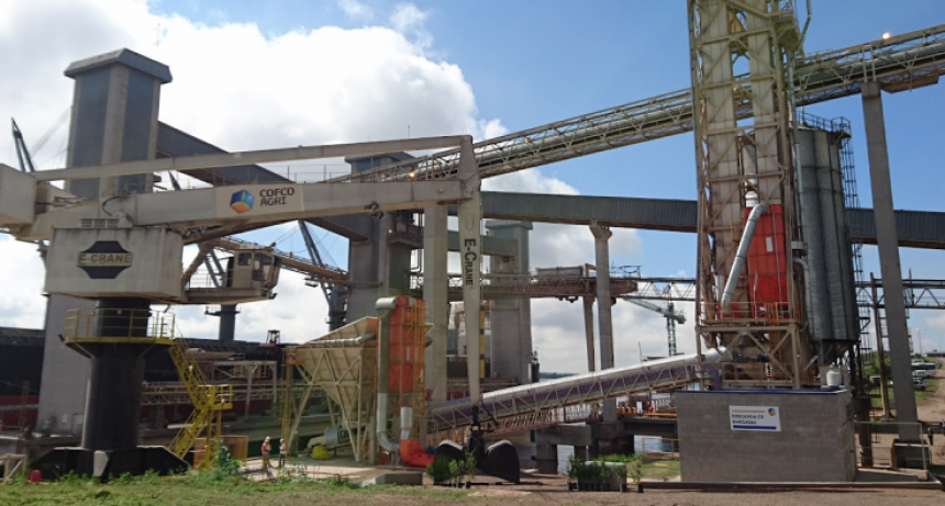 COFCO International inauguró el primer embarque de trigo argentino a China