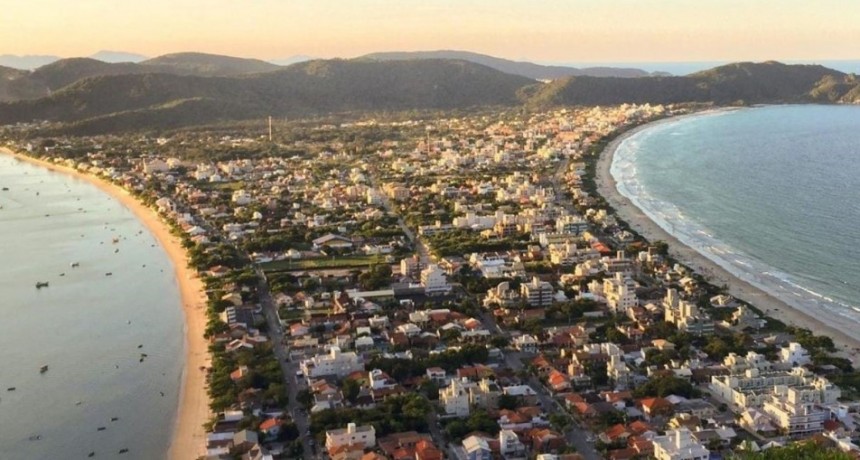 Vacaciones 2026: cuánto cuesta viajar al sur de Brasil y qué playas elegir